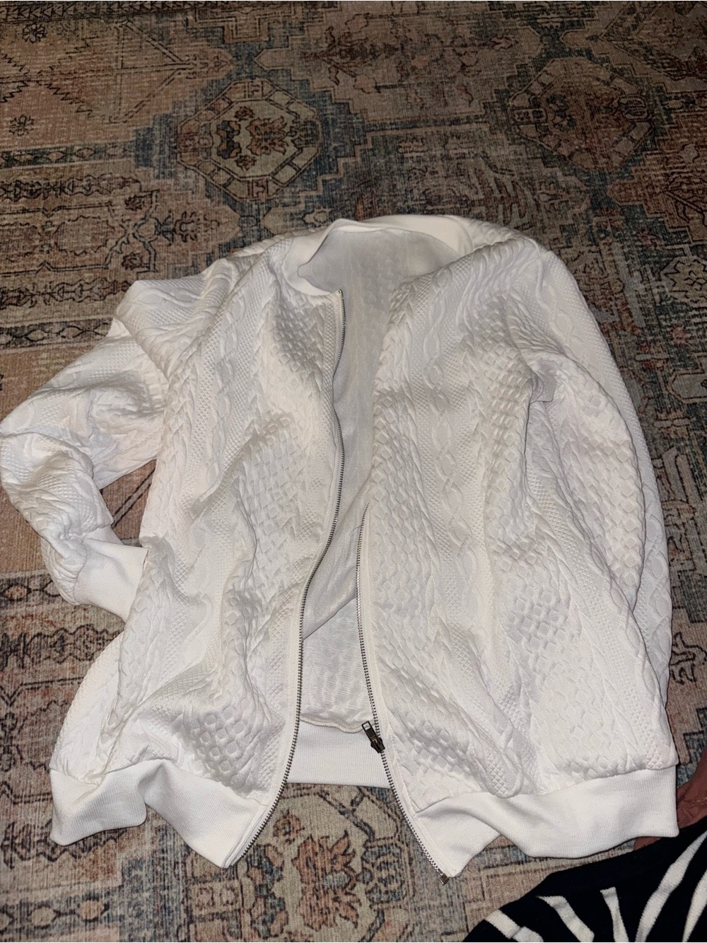 Women's White Cable-Knit Zip-Front Sweater Jacket